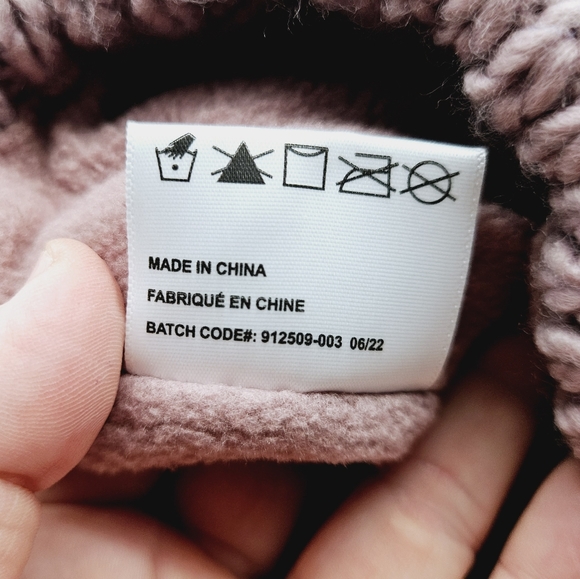 RIPZONE | cable knit pompom fleece lined beanie toque winter hat - Picture 8 of 8